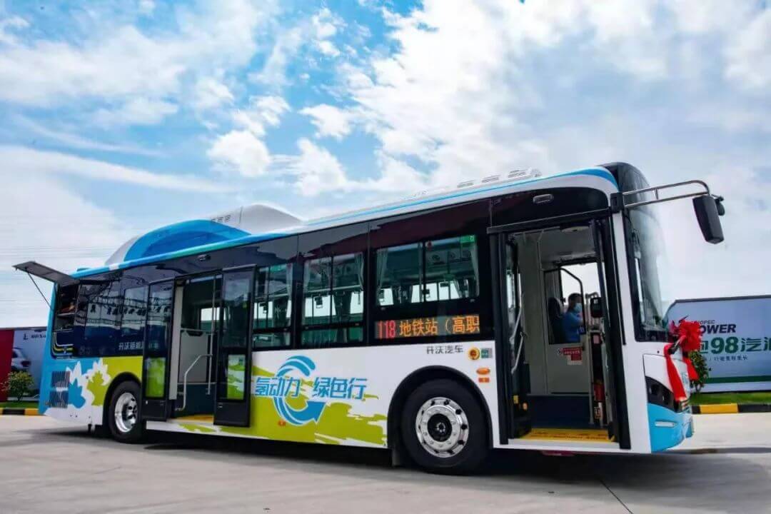 南京首條氫能客車示范線開啟氫藍(lán)時代 南京首條氫能客車示范線開啟氫藍(lán)時代