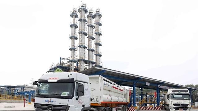 中國(guó)石化向粵港澳大灣區(qū)提供了100噸以上的氫氣.jpeg 中國(guó)石化向粵港澳大灣區(qū)提供了100噸以上的氫氣.jpeg