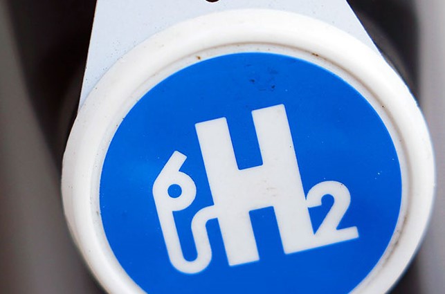 加拿大:混合能源宣布革命性的氫燃料電池技術和綠色大使汽車示范項目 加拿大:混合能源宣布革命性的氫燃料電池技術和綠色大使汽車示范項目