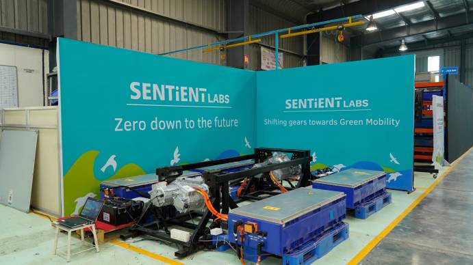 印度第一輛自主研發(fā)的氫能燃料電池巴士 印度第一輛自主研發(fā)的氫能燃料電池巴士