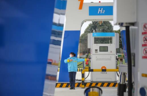 中石油在四川首座加氫站建成.jpg 中石油在四川首座加氫站建成.jpg