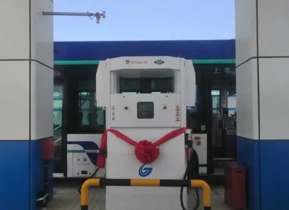 濟南公交第一加氫站啟用,氫燃料車將運行更多公交線路 濟南公交第一加氫站啟用,氫燃料車將運行更多公交線路