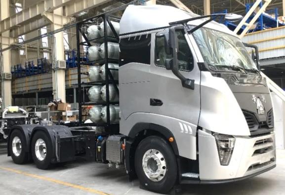 中材科技210L儲氫瓶組助力氫能重卡新突破 中材科技210L儲氫瓶組助力氫能重卡新突破