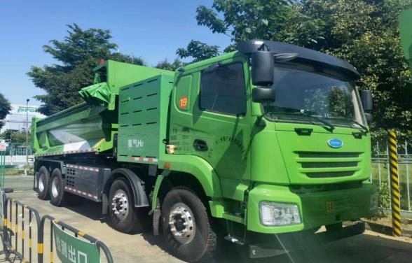 氫能源燃料自卸車近照 氫能源燃料自卸車近照