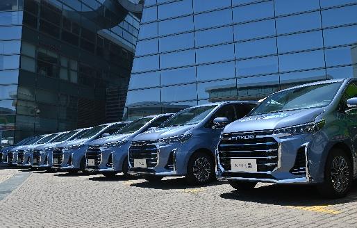 今日近20臺上汽大通MAXUSMIFA氫交付用戶 今日近20臺上汽大通MAXUSMIFA氫交付用戶