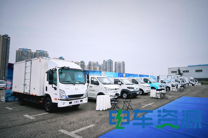 20 現場展車2_副本 700.jpg