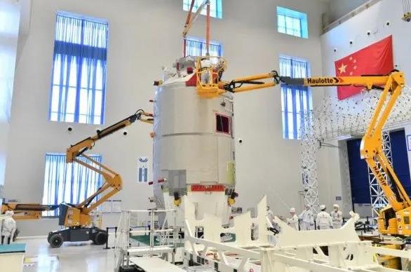 中國第一臺空間應用燃料電池升空.jpg 中國第一臺空間應用燃料電池升空.jpg