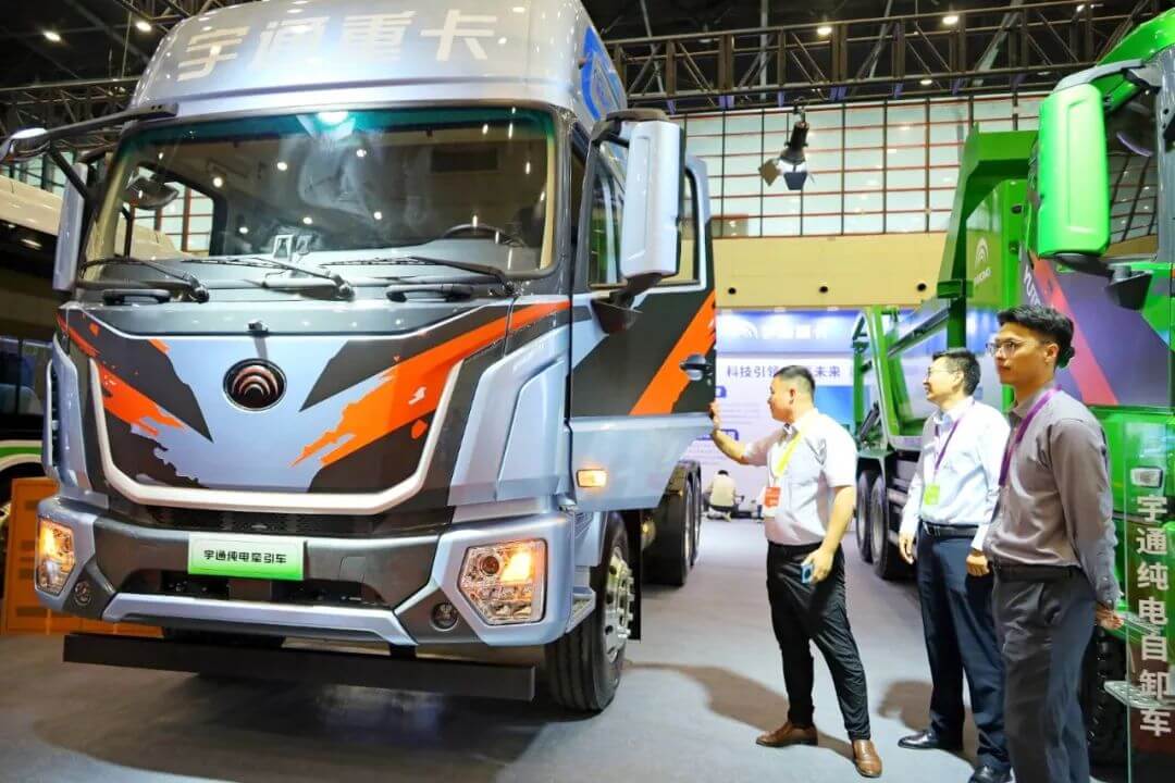 宇通新能源產(chǎn)品亮相2023第十一屆鄭州國際新能源汽車博覽會.jpg 宇通新能源產(chǎn)品亮相2023第十一屆鄭州國際新能源汽車博覽會.jpg