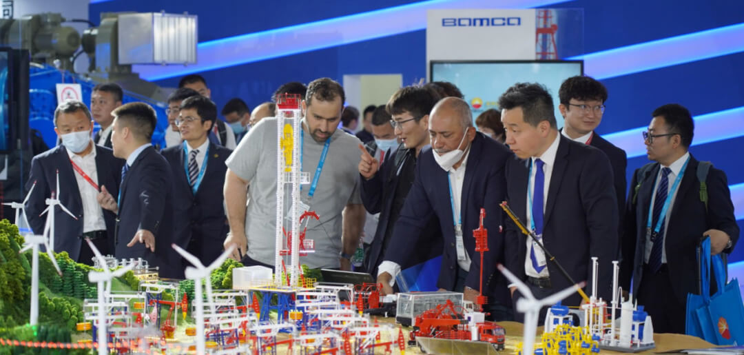 寶石機械攜多項創(chuàng)新技術產品 “京”彩亮相第二十三屆CIPPE展會5.jpg