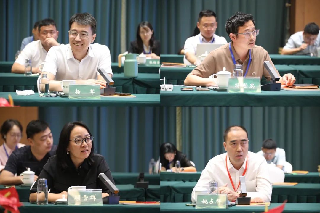 100多位專家走進鵬飛觀摩座談 助推氫能發展3.jpg